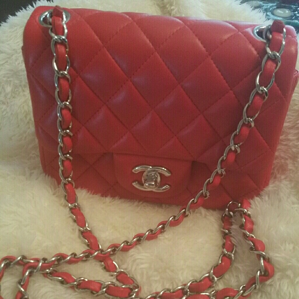 chanel small purse